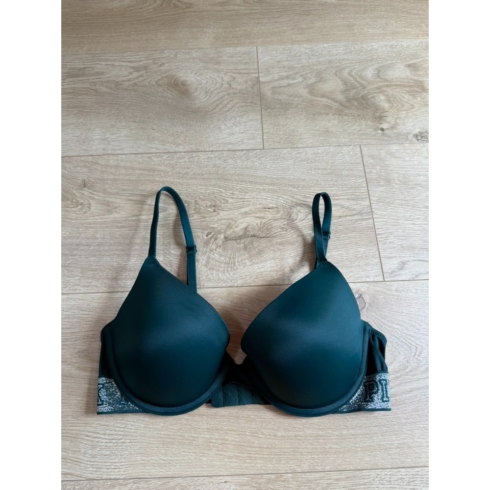 EUC Womens Victorias Secret PINK Wear Everywhere push-up green bra size 34C